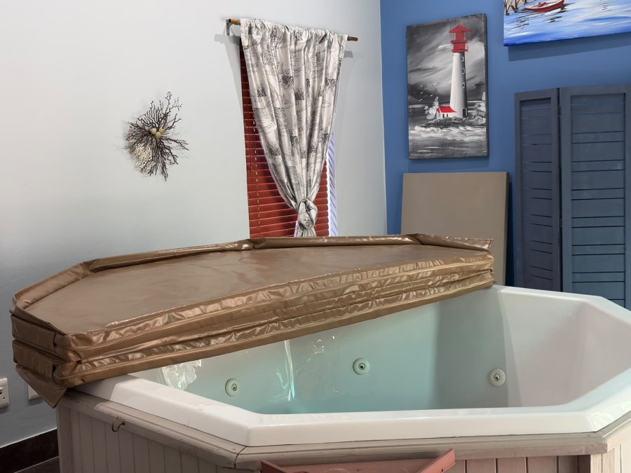 6 Bedroom Property for Sale in West Bank Eastern Cape